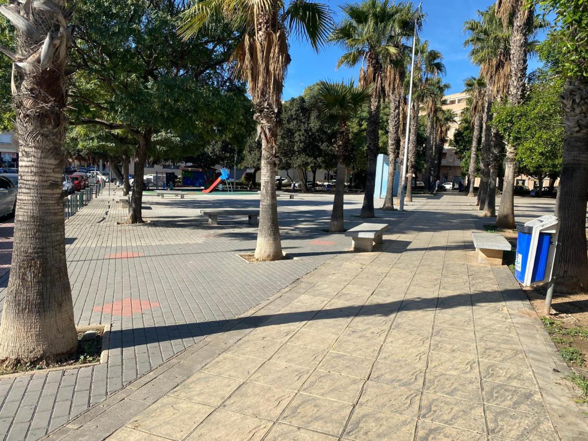 Homely Apartments Loft Torrevieja Buitenkant foto